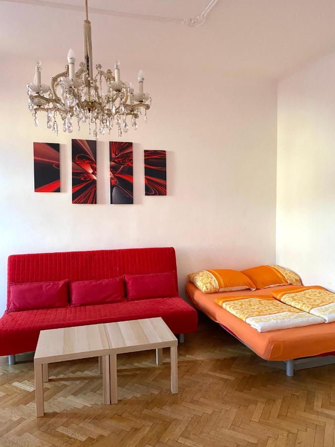 Apartment Opera Виена Екстериор снимка